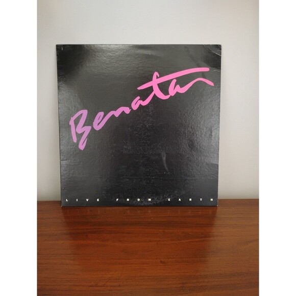 Live From Earth [LP] Pat Benatar (Vinyl, Chrysalis Records USA) 33 Record Album - Picture 1 of 11